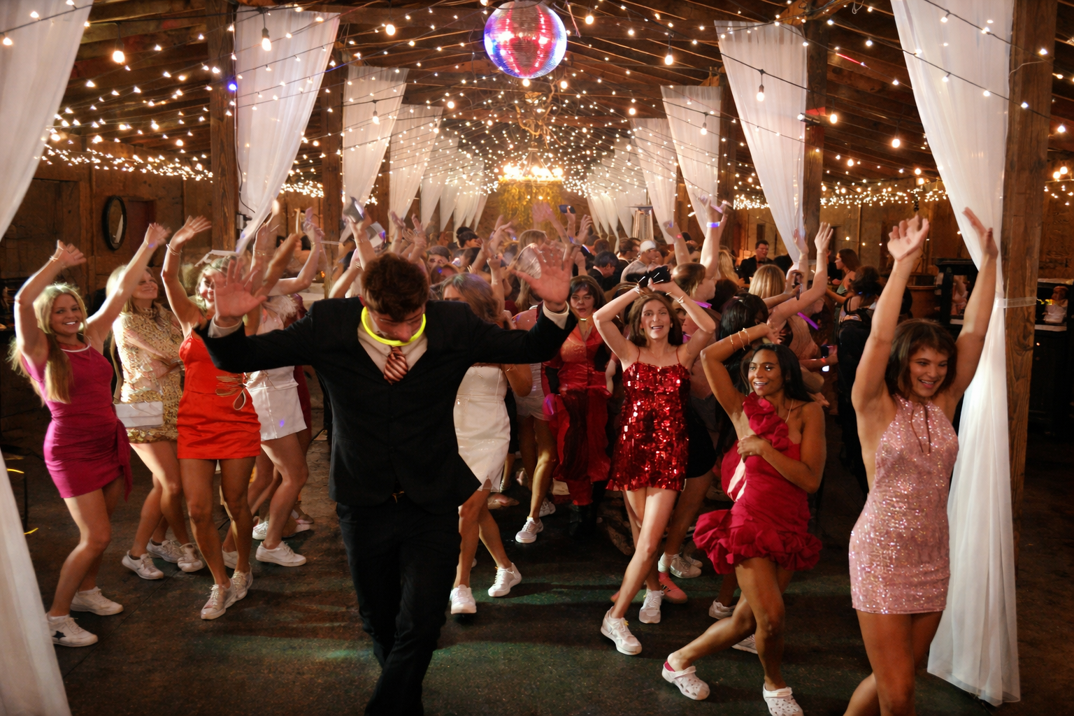 wedding dj dance